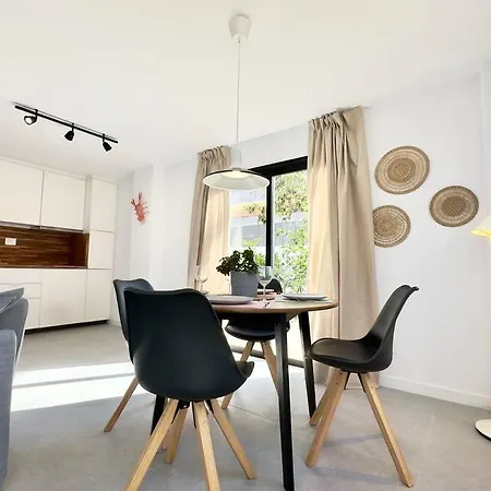 Stylish And Flat - Apartment *