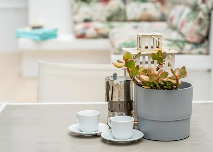 Stylish And Flat - * Puerto de la Cruz (Tenerife)