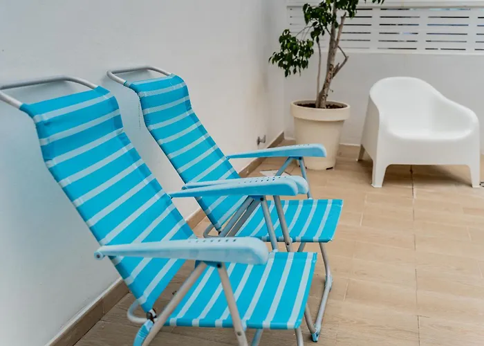 Apartment Stylish And Flat - *